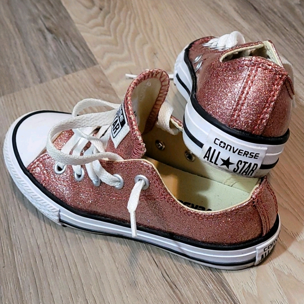 Girls Low Top Converse
